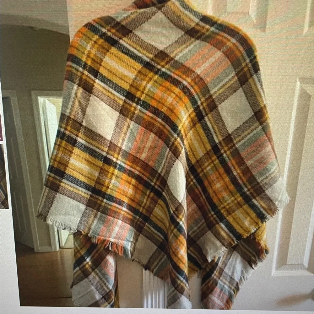 Plaid shawl wrap with fringe OS